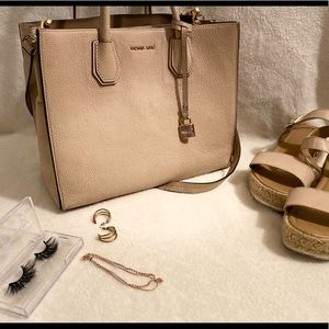 Michael Kors tan bag